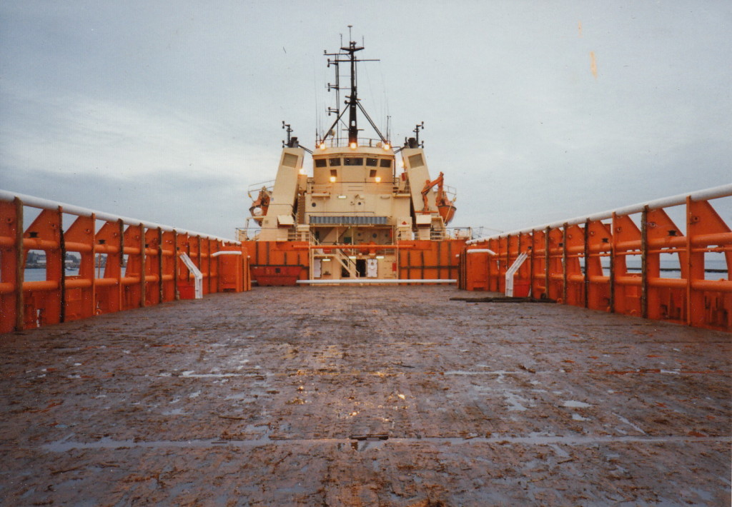 mv toisa puma main deck